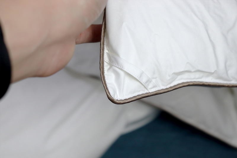 怎样挑选一条好的羽绒被？网易严选95%白鹅绒，保暖不闷睡得香