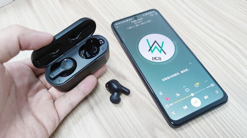 蓝牙5.2+四麦通话+ENC降噪，omthing AirFree Plus给你极致体验