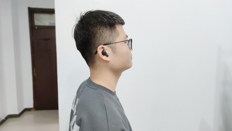 蓝牙5.2+四麦通话+ENC降噪，omthing AirFree Plus给你极致体验