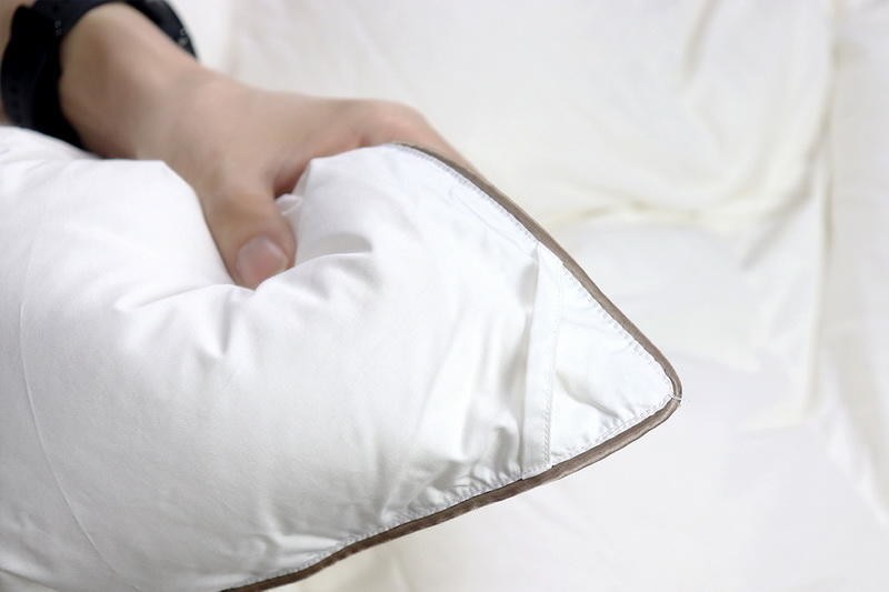 怎样挑选一条好的羽绒被？网易严选95%白鹅绒，保暖不闷睡得香