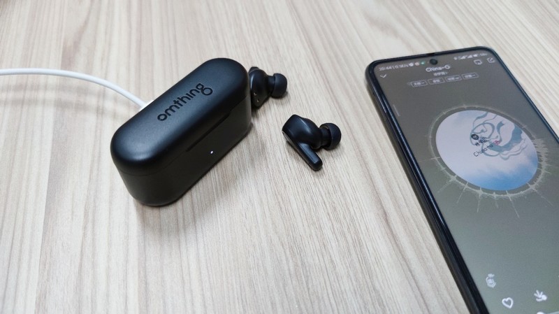 蓝牙5.2+四麦通话+ENC降噪，omthing AirFree Plus给你极致体验