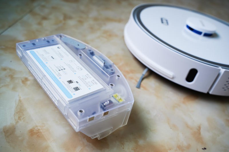 扫，拖，集尘，一气呵成！清易集尘扫拖机器人体验