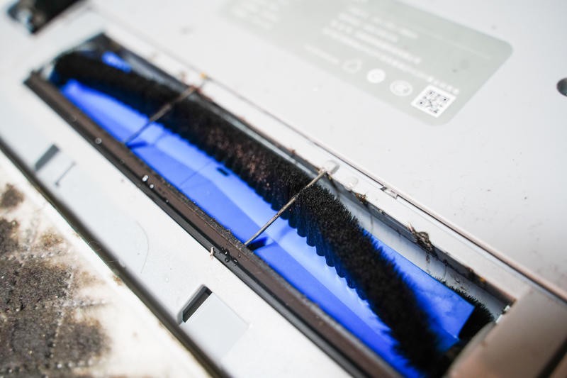 扫，拖，集尘，一气呵成！清易集尘扫拖机器人体验