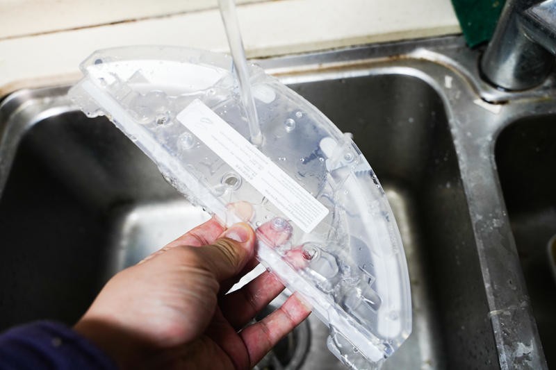 扫，拖，集尘，一气呵成！清易集尘扫拖机器人体验