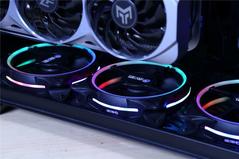 非得升级新平台？上一代9900K搭配RTX3070金属大师显卡装机实测