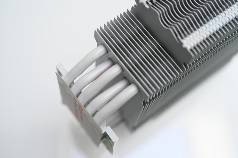 疾速导热，清爽工作，鑫谷冰焰V5导热膏体验