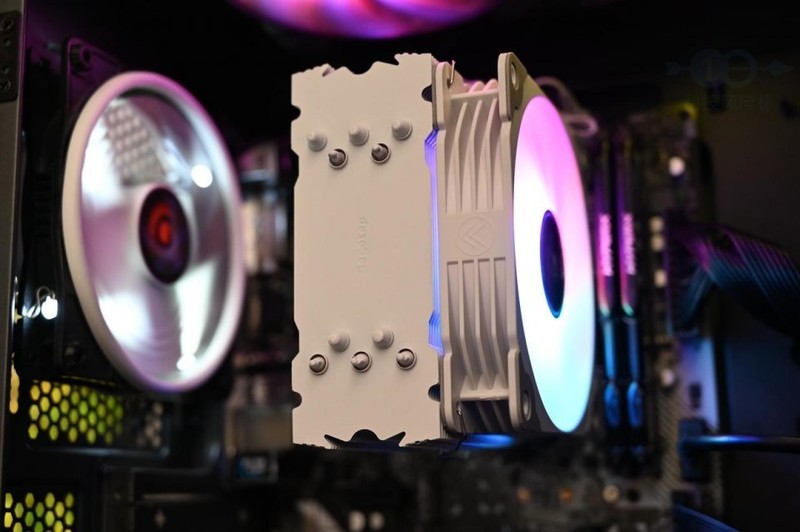 疾速导热，清爽工作，鑫谷冰焰V5导热膏体验