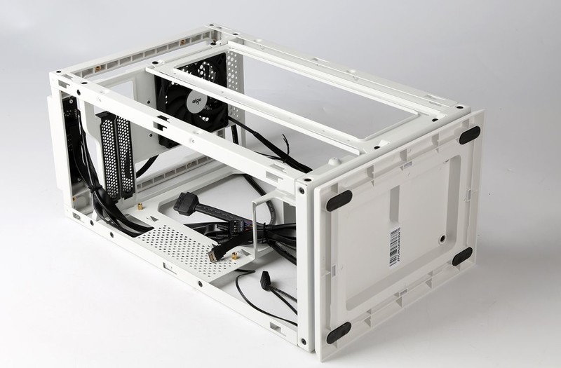 打死不装ITX主机的我再次入坑，装个高颜值RTX3070小钢炮