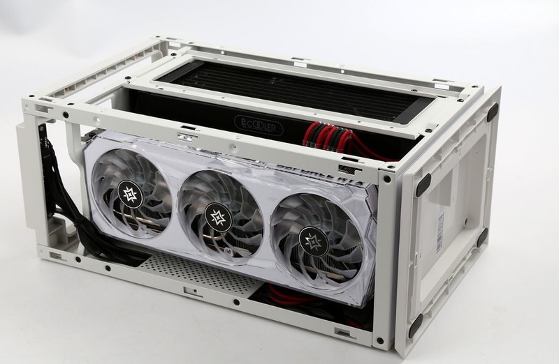 打死不装ITX主机的我再次入坑，装个高颜值RTX3070小钢炮