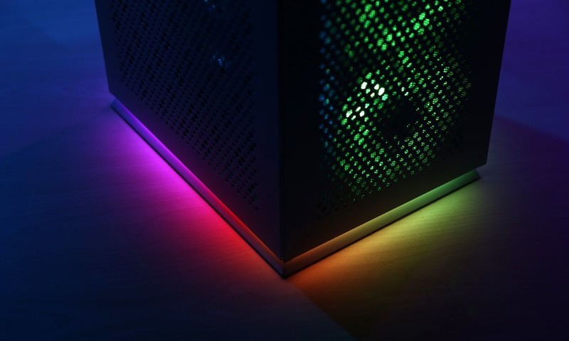 打死不装ITX主机的我再次入坑，装个高颜值RTX3070小钢炮