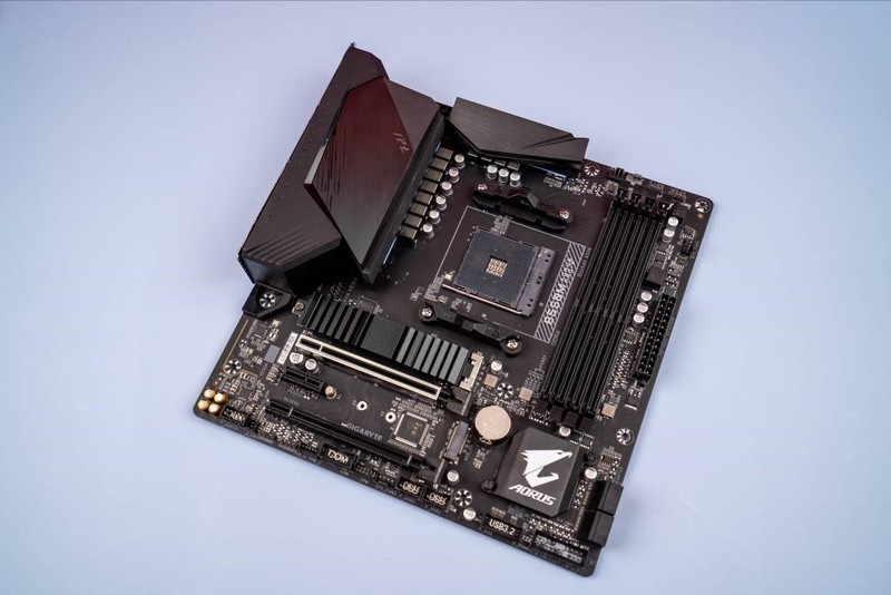 技嘉小雕PRO-P B550M初体验：良心堆料了