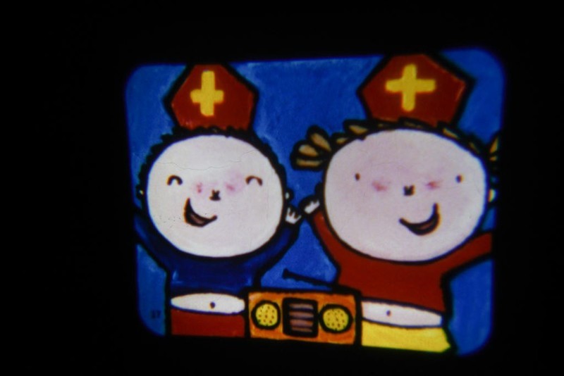 亲子互动法宝，陪伴快乐成长：趣学伴儿童故事放映机体验谈