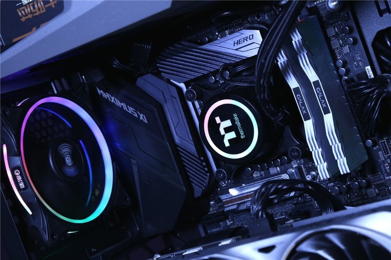 非得升级新平台？上一代9900K搭配RTX3070金属大师显卡装机实测