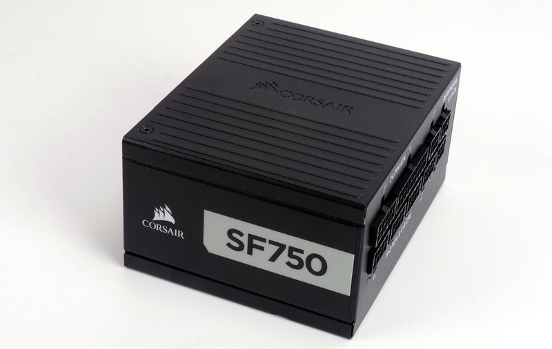 打死不装ITX主机的我再次入坑，装个高颜值RTX3070小钢炮