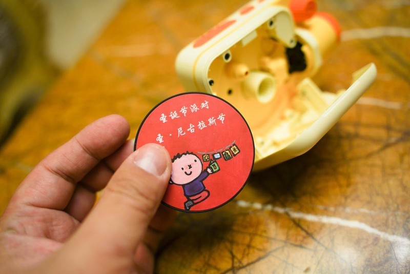 亲子互动法宝，陪伴快乐成长：趣学伴儿童故事放映机体验谈