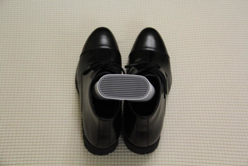 汗脚必备，火猿便携消毒烘鞋器能除湿除臭消毒杀菌