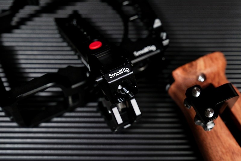 视频刚需配件，给金贵的A7R4上个保护罩！SmallRig斯莫格兔笼套装上手体验