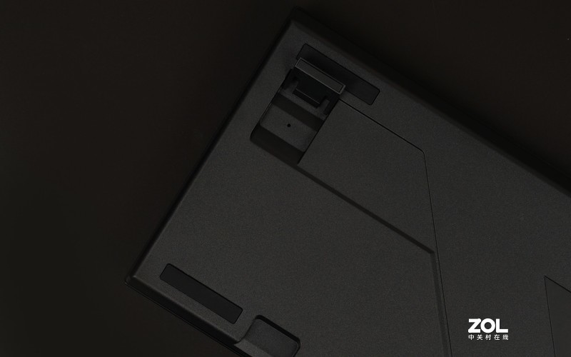 炫酷机械者，搭载全新樱桃VIOLA轴，海盗船K60 Pro机械键盘测评！