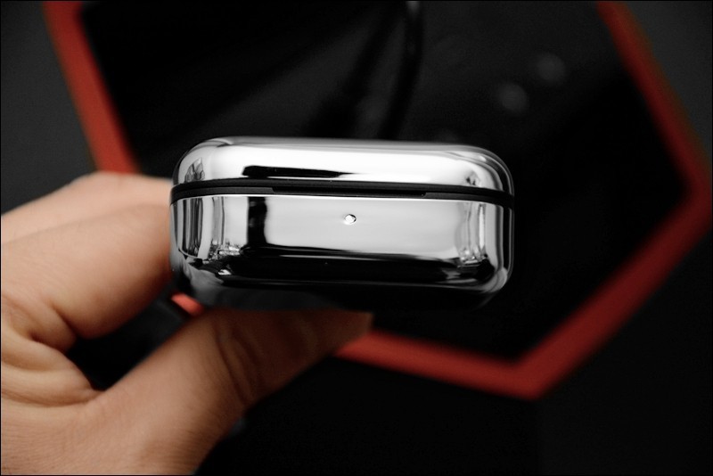 索爱不再是以前的索爱，而诺基亚还在，推出首款圈铁真无线耳机