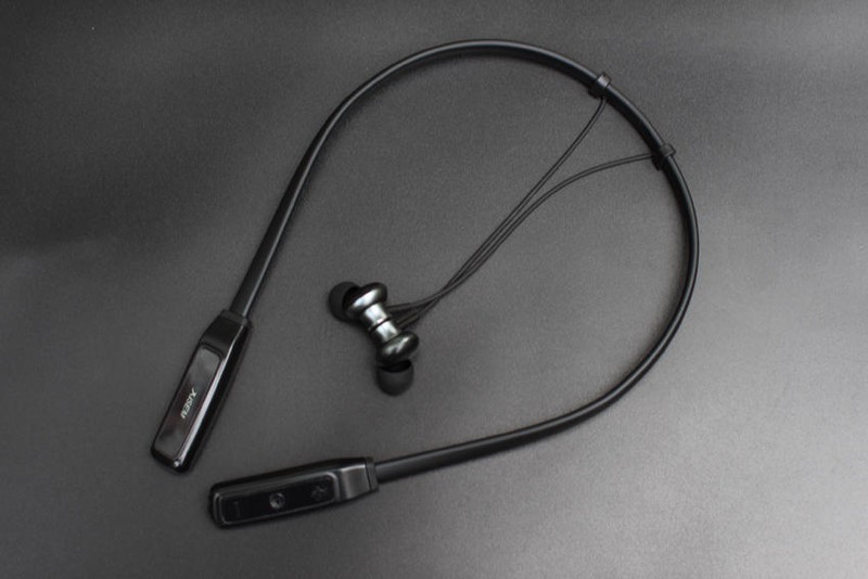 物超所值！西圣Armor 挂颈蓝牙耳机开箱体验