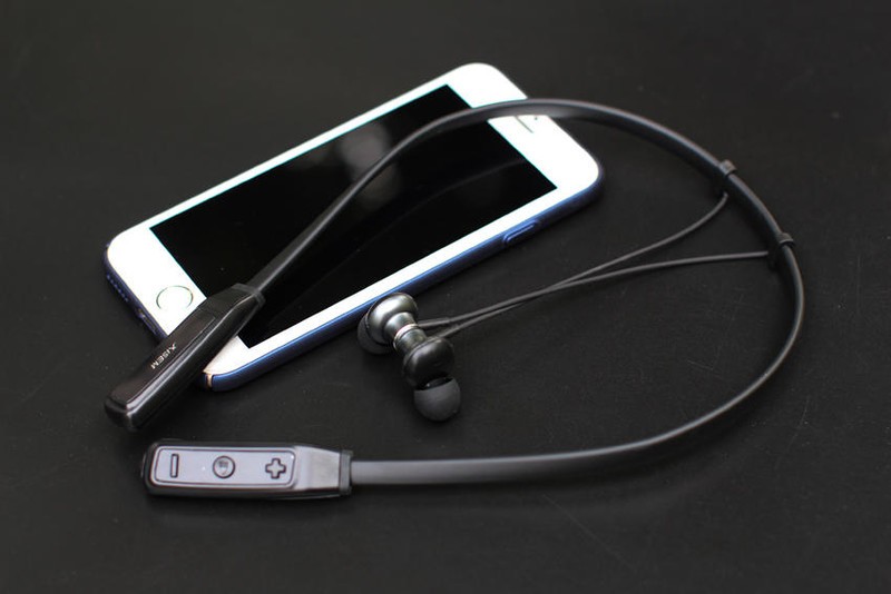 物超所值！西圣Armor 挂颈蓝牙耳机开箱体验