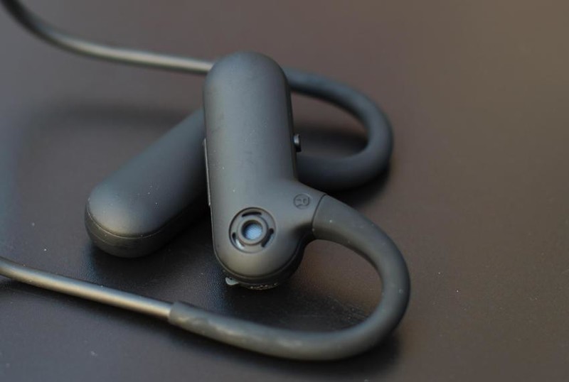 Dacom AirWings MP3 蓝牙耳机：外放不入，运动时选它就对了