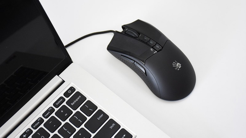 血手幽灵A90 Max电竞鼠标：幽灵血手 电竞之魂