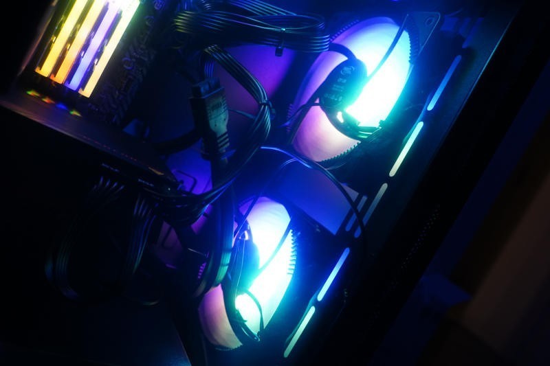 酷冷到爆！i5 10400F小钢炮平台安装实战