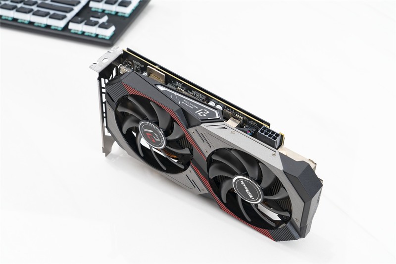 打开某电商整机的一瞬间我都震惊了+华擎RX5500XT PG测试