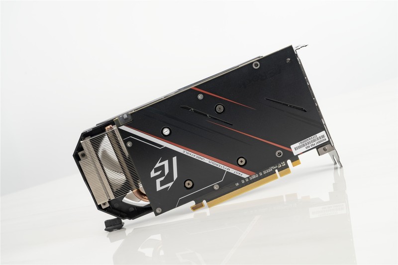 打开某电商整机的一瞬间我都震惊了+华擎RX5500XT PG测试