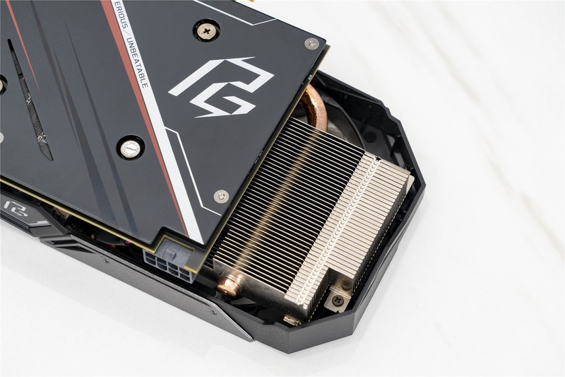 打开某电商整机的一瞬间我都震惊了+华擎RX5500XT PG测试