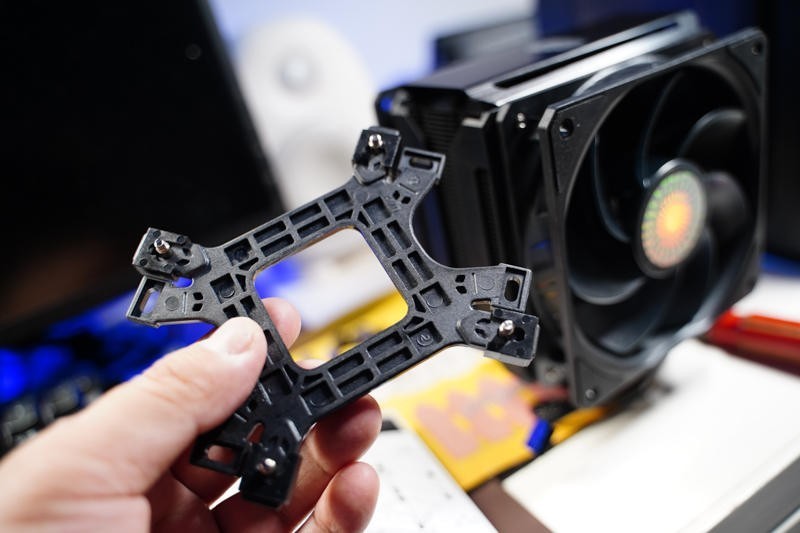 酷冷到爆！i5 10400F小钢炮平台安装实战