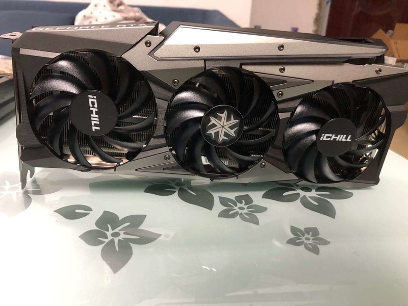 映众 RTX3070  客户亲手拍的图
