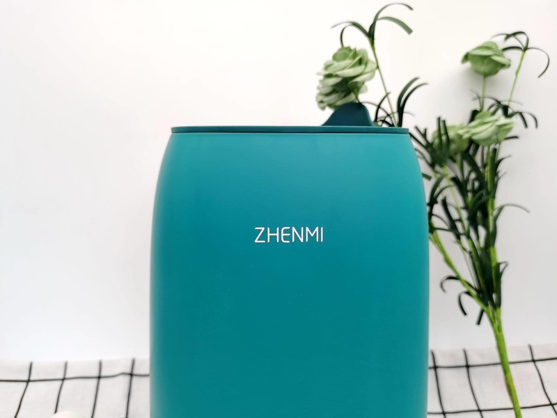 人要吃饭刀要消毒，日子就要过得精致，臻米智能消毒刀架