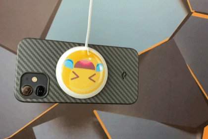 你的iPhone 12还差一个无线磁吸充电器？不妨试试图拉斯MagSafe！