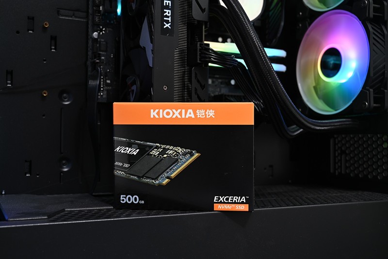 双十一轻松搭上高性价比SSD快车：铠侠RC10为用户减负