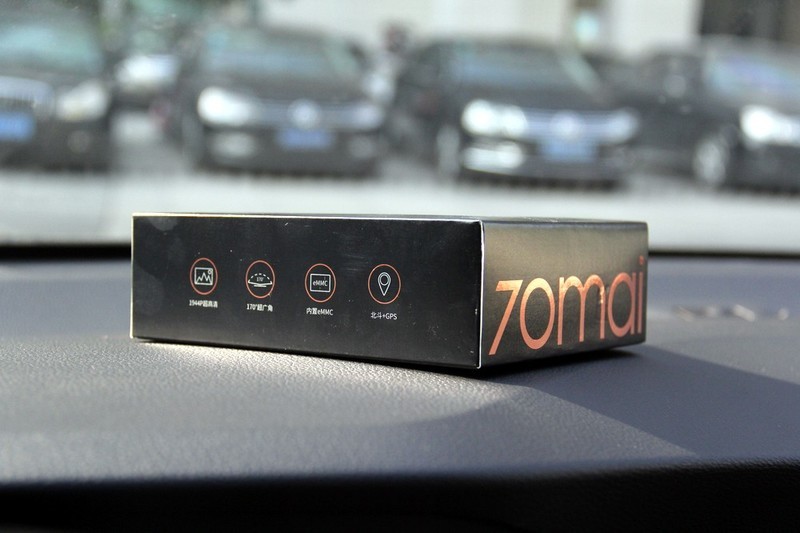 70迈智能行车记录仪M500，随时随地看爱车