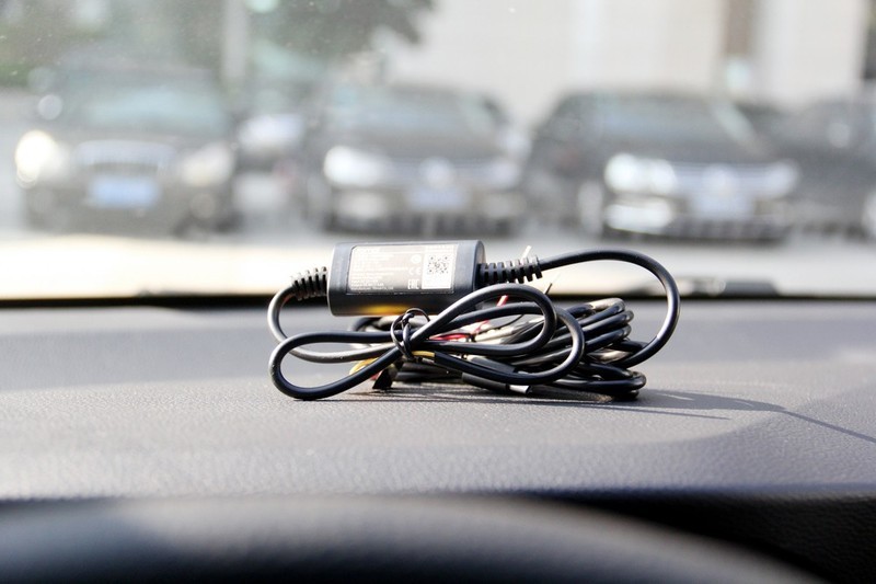 70迈智能行车记录仪M500，随时随地看爱车