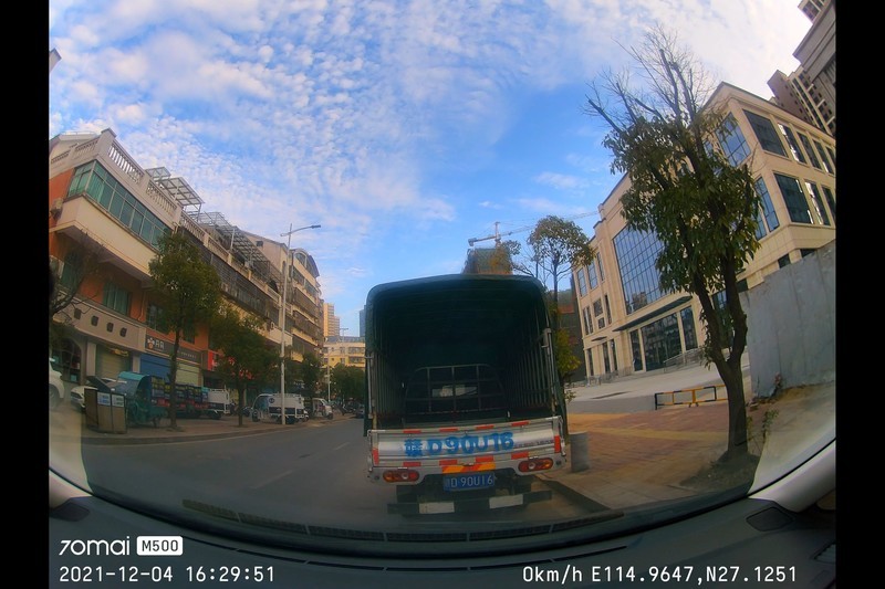 70迈智能行车记录仪M500，随时随地看爱车