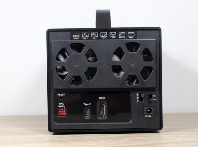 麦沃K35274D硬盘阵列盒评测：如何打造存储系统？