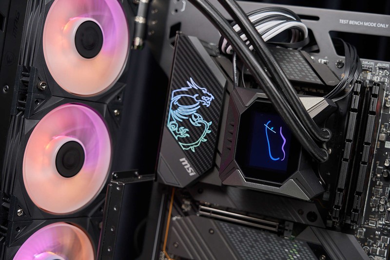 12代酷睿i7-12700K首测，恭迎龙王回归，重回性能巅峰