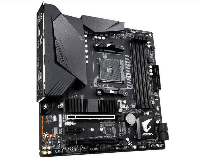 这才是真正的“小雕”，技嘉B550M AORUS PRO低价好货