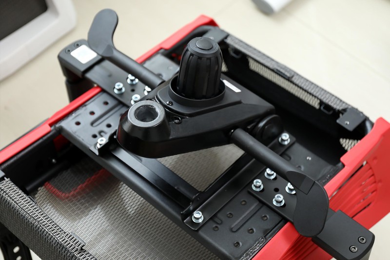 缓解久坐疲劳，从一把迪锐克斯 AIR 人体工学电竞网椅开始