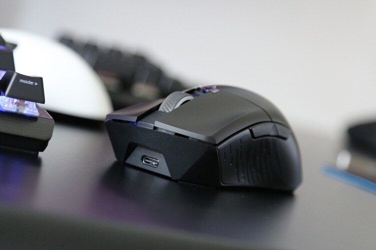 【首发新品】2021最具创新游戏鼠标：ROG战刃3无线版三模式鼠标体验ROG GladiusIII