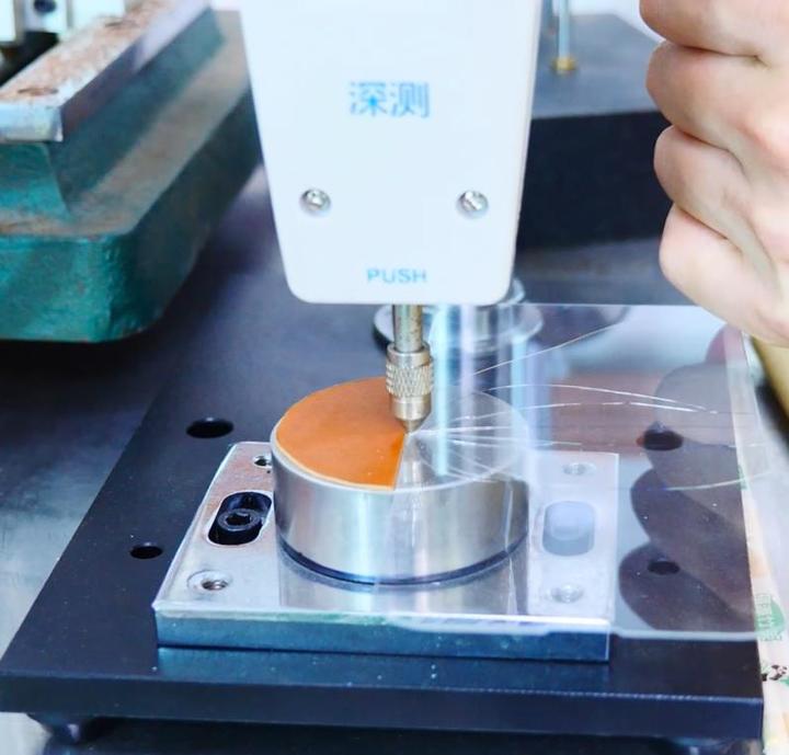 【一千多元买膜？】iphone13系列手机保护膜苹果13钢化膜主观评测