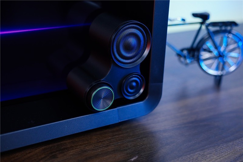 Lyiew 悬浮歌词蓝牙音箱让聆听音乐变得生动起来