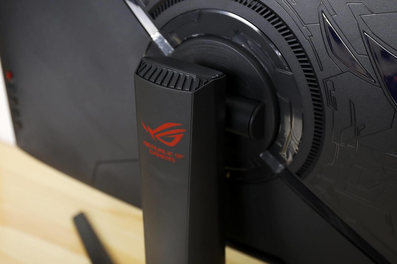 全球首款32英寸Fast-IPS显示器——华硕ROG PG329Q评测