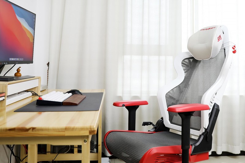 缓解久坐疲劳，从一把迪锐克斯 AIR 人体工学电竞网椅开始