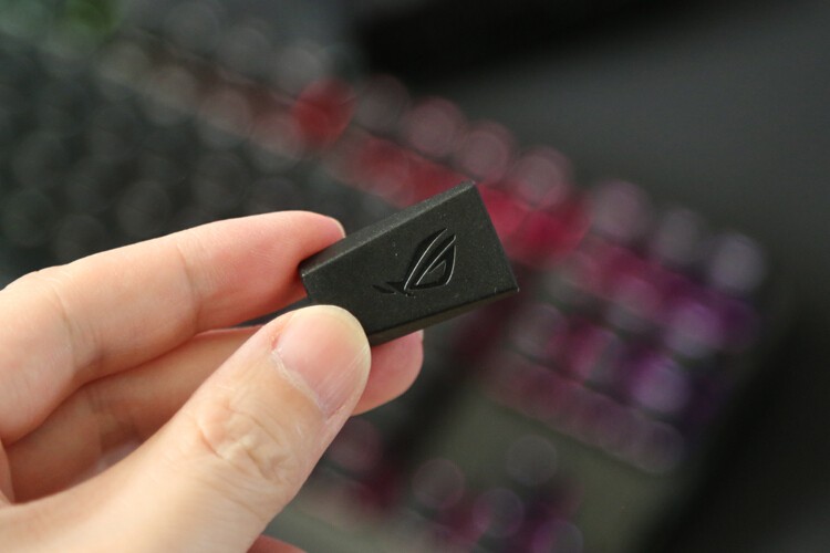 【首发新品】2021最具创新游戏鼠标：ROG战刃3无线版三模式鼠标体验ROG GladiusIII