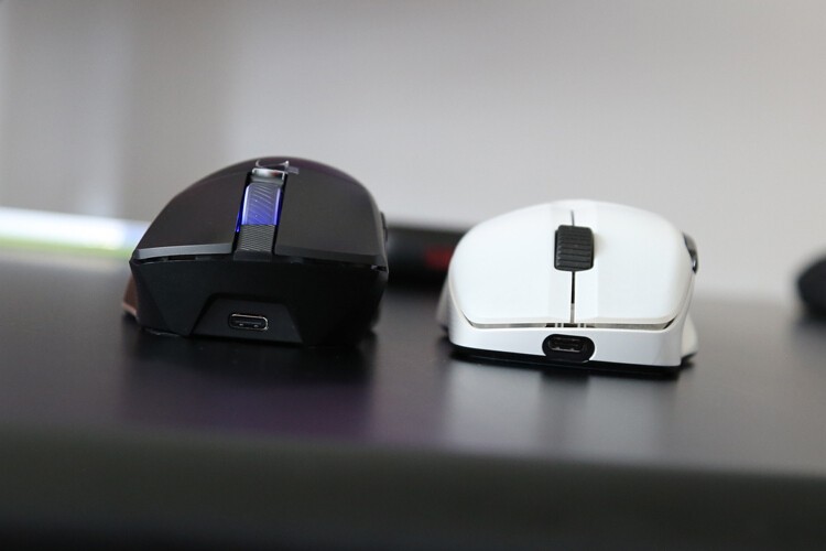 【首发新品】2021最具创新游戏鼠标：ROG战刃3无线版三模式鼠标体验ROG GladiusIII